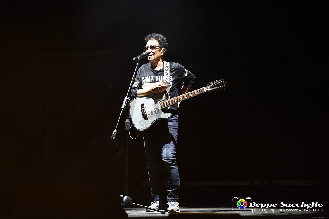 VBS_4126 - Concerto Edoardo Bennato - Peter Pan Rock 'n' Roll Tour.jpg